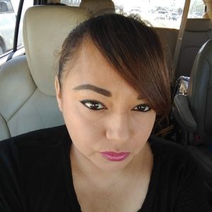 Meet your Posher, Lupe